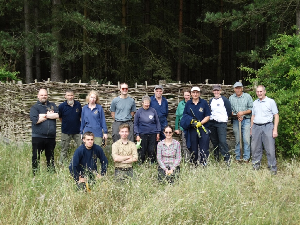 A photo from the FoTF Conservation Event - June 2018 - Clearance tasks around the Goshawk Trail : A group photo of the volunteers in front of the viewing screen